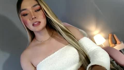 lovers moon22 online show from December 2024 03:54:01 AM