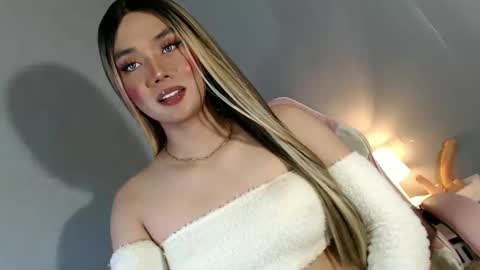 lovers moon22 online show from January 2025 10:58:02 PM