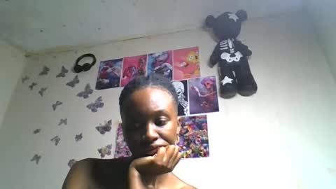 Snapshot of lovers_oncam chatting on June 2026 04:35:02 AM RedJoy online show from June 2026 04:35:02 AM