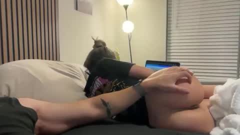 Snapshot of loversinhd chatting on November 2025 01:30:02 AM loversinhd online show from November 2025 01:30:02 AM