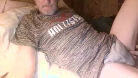 Snapshot of lovesex6565 chatting on December 2025 11:52:02 AM just here to have fun and cum online show from December 2025 11:52:02 AM