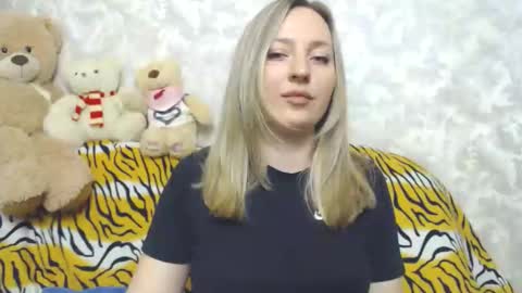 LovesRebecca online show from March 2026 01:29:02 AM