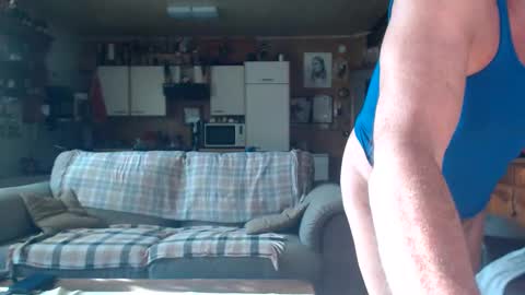 Snapshot of lovetobenaked10 chatting on November 2025 11:10:01 AM aaron online show from November 2025 11:10:01 AM