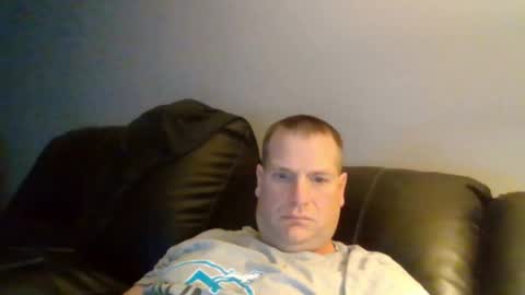 lovetocum37 online show from January 2025 01:59:01 PM