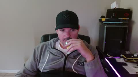 Love2Game online show from January 2025 10:02:01 PM