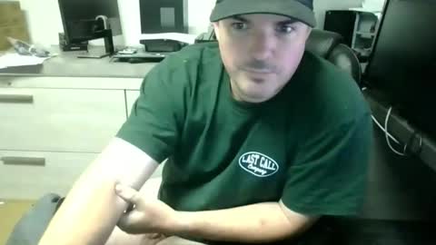 Love2Game online show from December 2025 11:23:02 PM