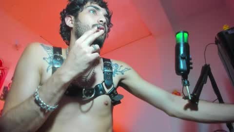 lovexjuxn77 online show from December 2025 07:53:02 PM