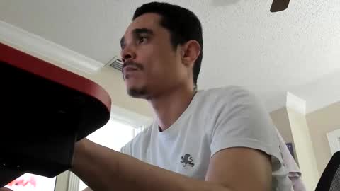 Snapshot of loving_bbw chatting on February 2026 06:33:02 PM DarkGhost online show from February 2026 06:33:02 PM