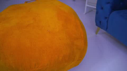 Nora online show from January 2025 07:45:02 AM