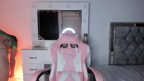 Susana online show from November 2025 10:39:02 AM