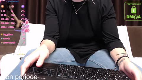 Antonia online show from January 2025 10:12:02 AM