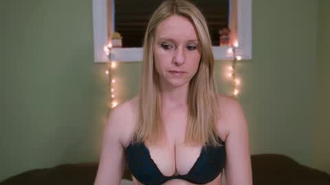 Summer online show from March 2025 09:35:01 PM