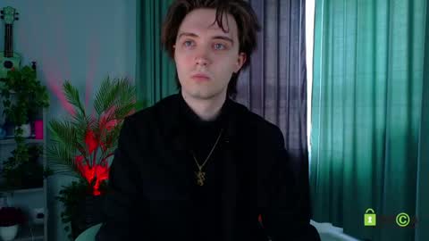 Snapshot of low_key_heat chatting on May 2026 08:31:01 AM Liam online show from May 2026 08:31:01 AM