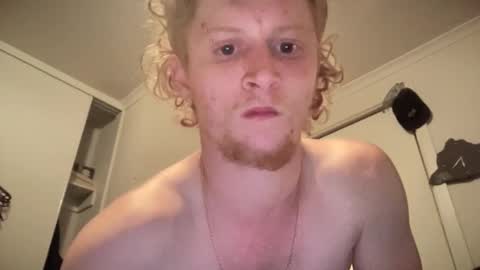 Snapshot of lowkey42011 chatting on November 2025 04:52:02 PM lowkey42011 online show from November 2025 04:52:02 PM