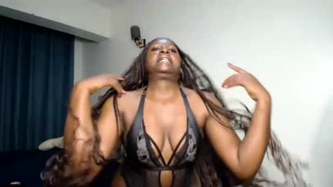 loyalcutie online show from July 2026 05:03:02 AM