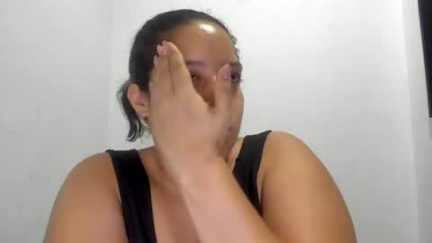 Snapshot of lu_sugar chatting on July 2026 03:22:02 AM Lucy online show from July 2026 03:22:02 AM
