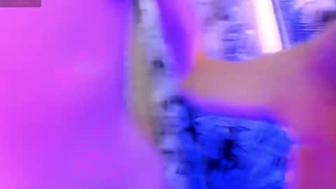 Ida online show from October 2025 03:01:02 AM