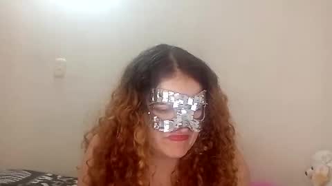 Snapshot of luana363 chatting on October 2025 07:56:02 PM luana363 online show from October 2025 07:56:02 PM