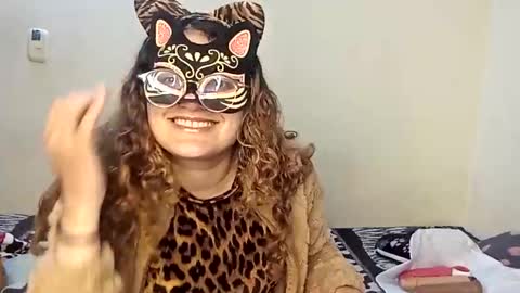 luana363 online show from November 2025 02:01:01 AM