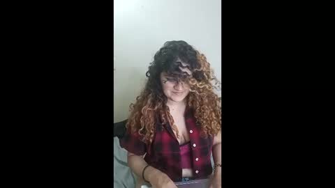 Snapshot of luana_winner chatting on April 2026 04:38:02 AM luana_winner online show from April 2026 04:38:02 AM