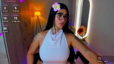 Snapshot of luanabonasx chatting on June 2026 12:04:02 PM Luana online show from June 2026 12:04:02 PM