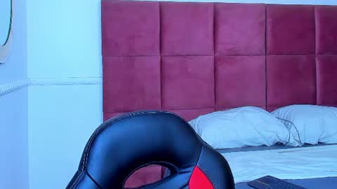 Snapshot of luca_mashle chatting on June 2026 05:24:01 AM luca_mashle online show from June 2026 05:24:01 AM
