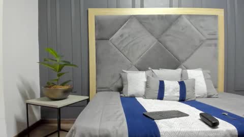 luca_morettii online show from January 2026 12:08:02 PM