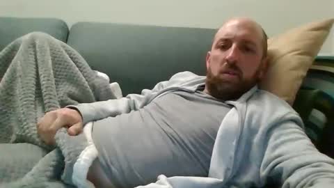 Luca online show from April 2026 06:10:02 PM