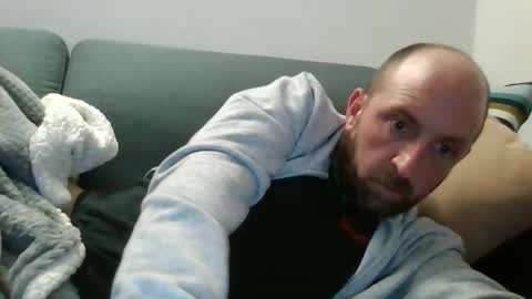 Luca online show from April 2026 07:08:02 PM