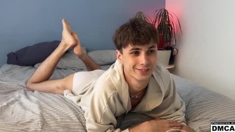 lucacharm online show from April 2026 03:23:01 PM