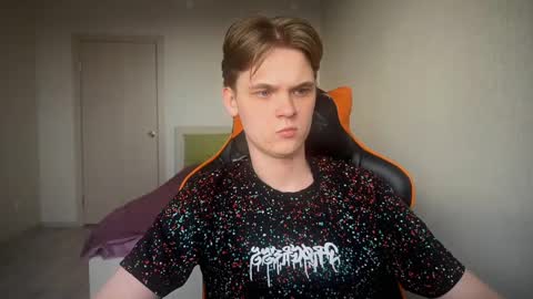 Lucas Gill online show from March 2025 12:09:02 PM