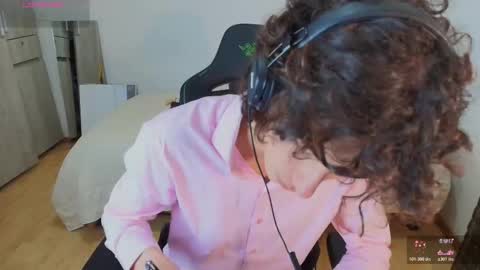 lucas_xo online show from February 2026 07:38:01 AM