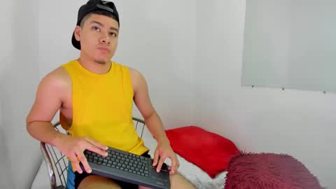 LUCAS TORREZ online show from February 2026 02:42:02 PM