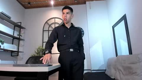 Snapshot of lucca_moreti chatting on May 2026 03:57:02 AM Lucca Moreti online show from May 2026 03:57:02 AM