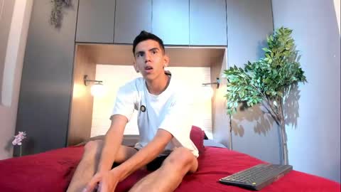 Snapshot of lucca_moreti chatting on May 2026 03:57:02 AM Lucca Moreti online show from May 2026 03:57:02 AM
