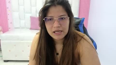 Lucero  online show from May 2026 03:15:02 AM
