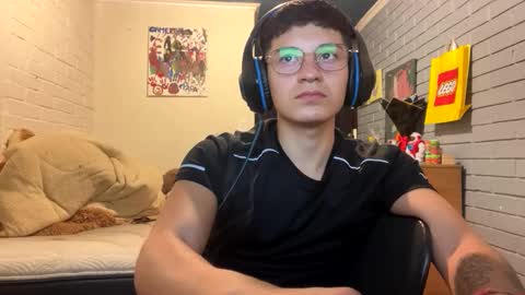 Felipe online show from January 2025 03:53:01 AM