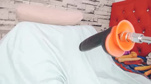 luciaaah online show from February 2025 09:36:01 PM