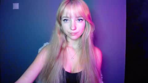 Lucy online show from October 2025 06:00:01 AM