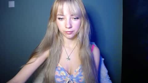 Lucy online show from November 2025 08:02:02 AM