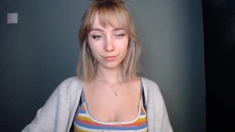 Snapshot of luciacam20 chatting on February 2026 07:26:01 PM Lucy online show from February 2026 07:26:01 PM