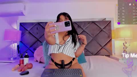 Lucia online show from January 2026 01:35:01 PM