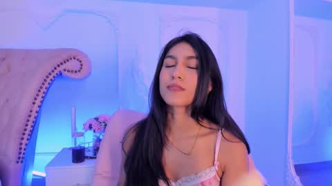 Luciana online show from February 2026 09:00:01 PM