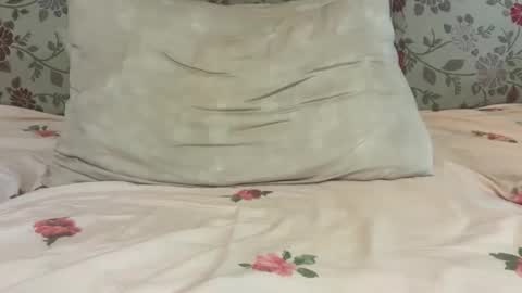 Snapshot of lucianalive chatting on February 2026 05:03:01 AM Mysterious Girl online show from February 2026 05:03:01 AM