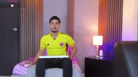Luciano online show from July 2026 12:33:01 PM