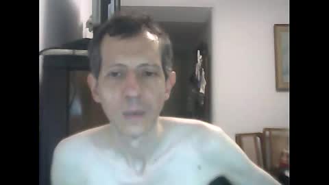 Snapshot of lucianoaxel chatting on January 2025 02:08:01 AM Luciano online show from January 2025 02:08:01 AM
