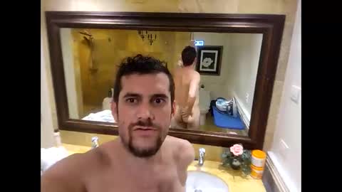 Snapshot of lucianopc chatting on October 2025 10:32:02 PM lucianopc online show from October 2025 10:32:02 PM