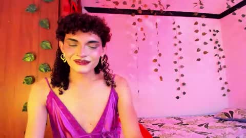 Snapshot of lucianromeo17 chatting on September 2025 07:23:01 AM Lucy or Lucian 3 Come to my social Links3 online show from September 2025 07:23:01 AM