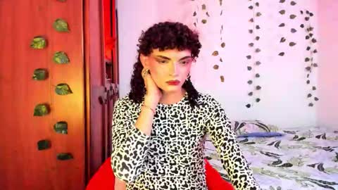 Snapshot of lucianromeo17 chatting on October 2025 03:37:02 AM Lucy or Lucian 3 Come to my social Links3 online show from October 2025 03:37:02 AM