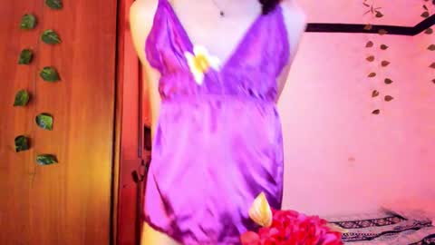 Snapshot of lucianromeo17 chatting on December 2025 05:45:02 AM Lucy or Lucian 3 Come to my social Links3 online show from December 2025 05:45:02 AM